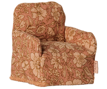Load image into Gallery viewer, Maileg mouse-sized folding armchair in dusty pink fabric with cream flowers and brown leafy details, viewed from the front right.