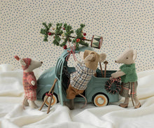 Load image into Gallery viewer, Grandma Mouse holding a miniature wreath beside two mice and a mint toy car topped with a decorated Christmas tree.