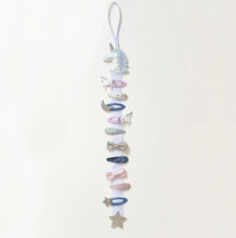 Load image into Gallery viewer, Unicorn Clip Hanger