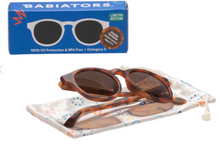 Load image into Gallery viewer, Tortoise Keyhole Sunglasses