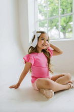 Load image into Gallery viewer, Flutter Tee - Bubblegum