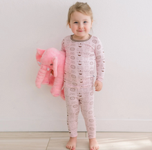Load image into Gallery viewer, Print Long Sleeve Pajama Set - Shrinking Violet Animals