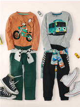 Load image into Gallery viewer, Stripe-Out Joggers - Jet Black