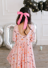 Load image into Gallery viewer, Gwendolyn Dress In Hippie Halloween