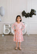 Load image into Gallery viewer, Gwendolyn Dress In Hippie Halloween