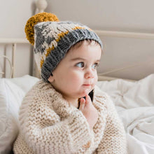 Load image into Gallery viewer, T-Rex Knitted Hat