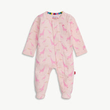 Load image into Gallery viewer, Pink Jolie Giraffe Organic Cotton Mag Footie