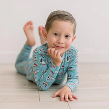 Load image into Gallery viewer, Print Long Sleeve Pajama Set - Glacier Snow Globes