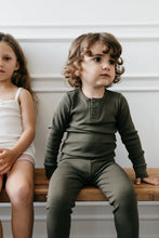 Load image into Gallery viewer, Organic Cotton Legging - Olive
