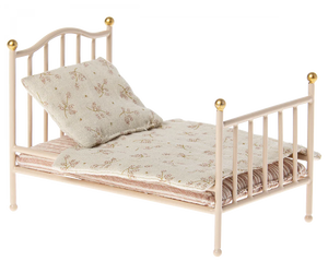 Mouse Vintage Bed, Rose