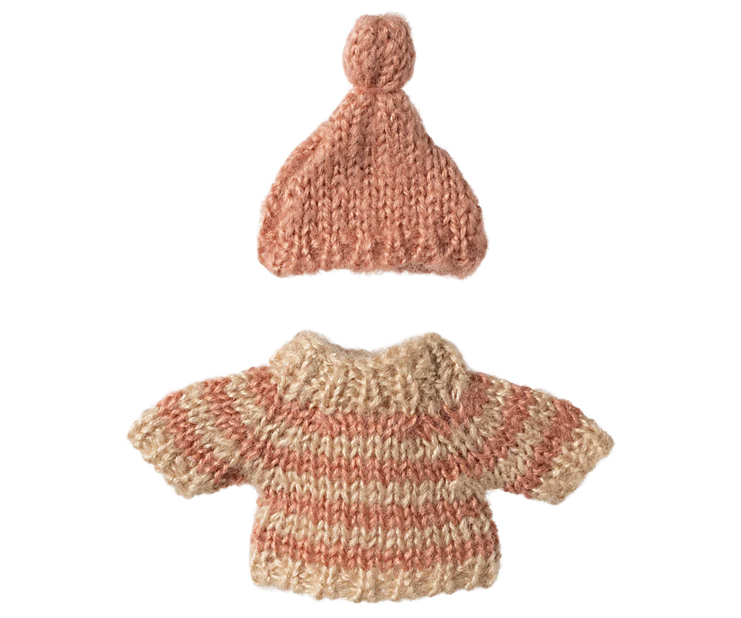 Knitted Sweater And Hat, Big Sister