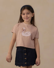 Load image into Gallery viewer, Boxy Tee Swans
