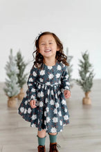 Load image into Gallery viewer, Tallulah Dress in Green Poinsettia | Poplin Cotton Dress
