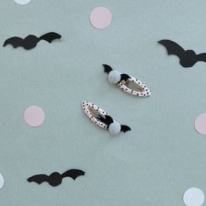 Pom Pom Bat Clips