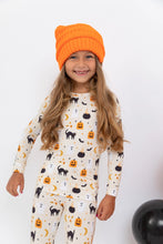Load image into Gallery viewer, Kids Halloween Pajama Set - Spooky Halloween Set
