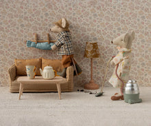 Load image into Gallery viewer, Couch, Mouse - Mable
