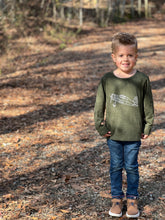 Load image into Gallery viewer, Cherokee Raglan Tee - Green Planes
