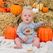 Load image into Gallery viewer, Coolest Pumpkin Long Sleeve Bodysuit - Gray
