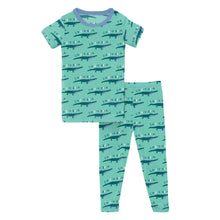 Load image into Gallery viewer, Print Short Sleeve Pajama Set - Glass Later Alligator
