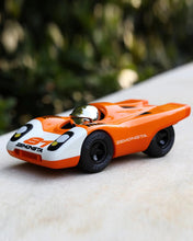 Load image into Gallery viewer, Zemonsta Car - Egon Orange
