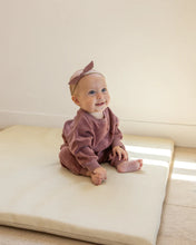 Load image into Gallery viewer, Velour Relaxed Sweatpant - Fig
