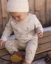 Load image into Gallery viewer, Long Sleeve Tee &amp; Pant Set Skiing Penguins
