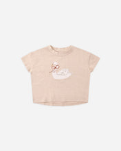 Load image into Gallery viewer, Boxy Tee Swans
