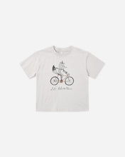 Load image into Gallery viewer, Relaxed Tee Let’s Adventure
