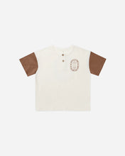 Load image into Gallery viewer, Henley Contrast Tee - Skate Of Mind
