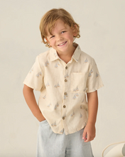 Load image into Gallery viewer, Collared Short Sleeve Shirt - Sail
