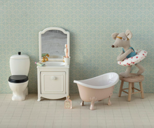 Load image into Gallery viewer, Bathtub, Mouse - Rose
