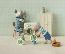 Load image into Gallery viewer, Tricycle mouse, Big brother - Brown
