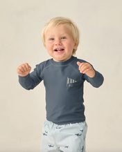 Load image into Gallery viewer, Long Sleeve Rashguard - Navy

