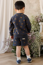 Load image into Gallery viewer, Organic Cotton Flynn Sweatshirt - Playful Milo Captain
