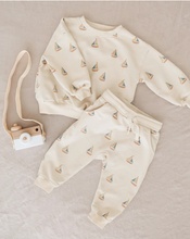 Load image into Gallery viewer, Sweatpants Sailboats
