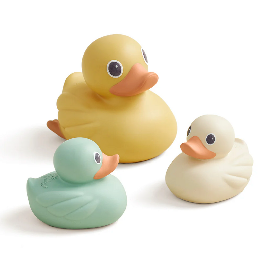 Itzy Ducky Family Bath + Water Table Toys