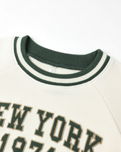 Load image into Gallery viewer, Oversized Raglan Sweatshirt - New York
