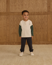 Load image into Gallery viewer, Cargo Jogger - Black
