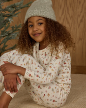 Load image into Gallery viewer, Organic Long Sleeve Pajamas - Festive
