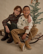 Load image into Gallery viewer, Pocketed Flannel Shirt - Holiday Plaid
