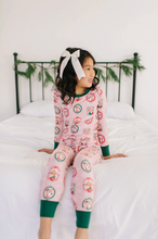 Load image into Gallery viewer, 2 Piece Bamboo Pajama In Reindeer
