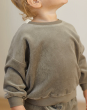 Load image into Gallery viewer, Velour Relaxed Sweatshirt - Forest
