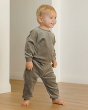 Load image into Gallery viewer, Velour Relaxed Sweatpant - Forest
