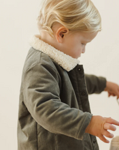 Load image into Gallery viewer, Utility Jacket - Forest
