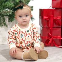 Load image into Gallery viewer, Emerald Green Velvet Bow Headband
