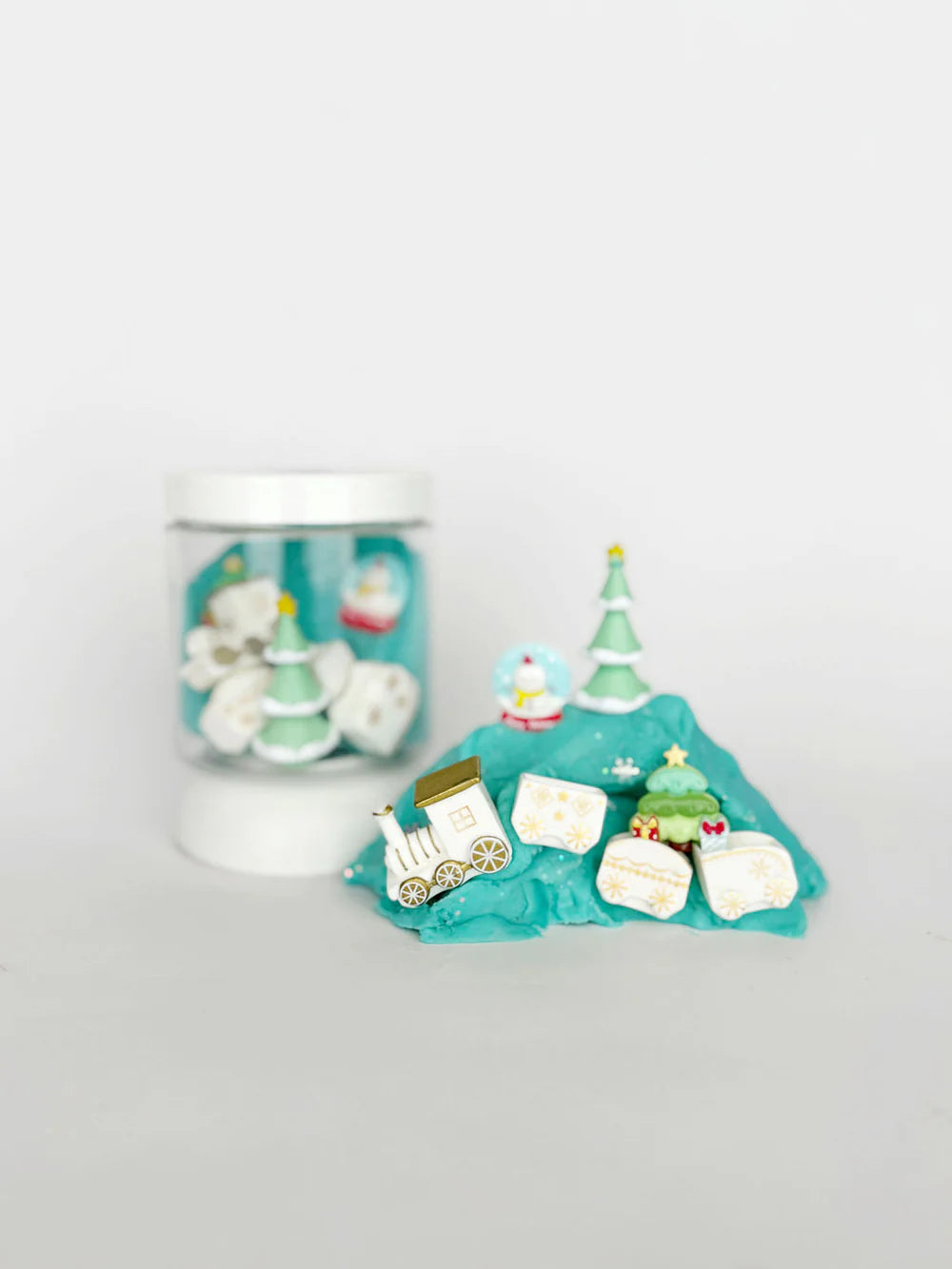 Holiday Train Mini Dough-To-Go