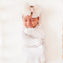 Load image into Gallery viewer, Skinny Soft Tulle Bow Headband - Pleated Oatmeal
