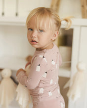 Load image into Gallery viewer, Bamboo Pajama Set - Pink Ghosts
