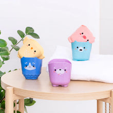 Load image into Gallery viewer, Pour &amp; Play - Animal Cups

