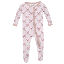 Load image into Gallery viewer, Print Muffin Ruffle Footie With 2 Way Zipper - Shrinking Violet Bow Lattice
